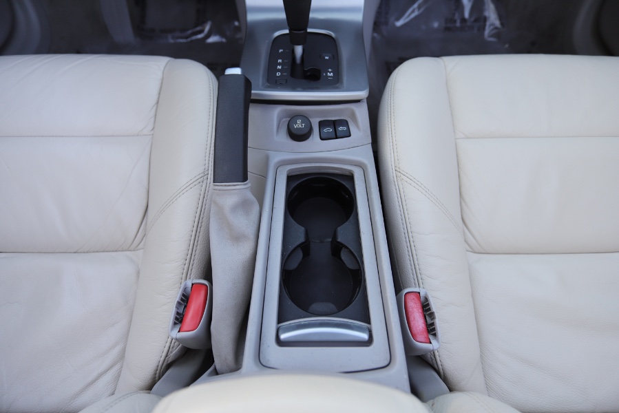 2006 Volvo C70 2.5L Turbo Auto, available for sale in North Salem, New York | Meccanic Shop North Inc. North Salem, New York 2006 Volvo C70 2.5L Turbo Auto, available for sale in North Salem, New York | Meccanic Shop North Inc. North Salem, New York