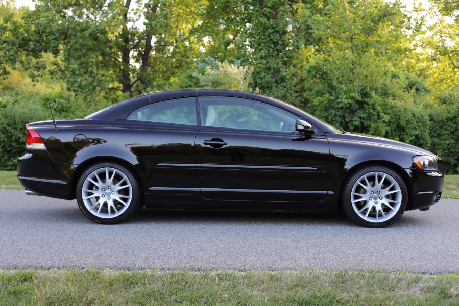 2006 Volvo C70 2.5L Turbo Auto, available for sale in North Salem, New York | Meccanic Shop North Inc. North Salem, New York 2006 Volvo C70 2.5L Turbo Auto, available for sale in North Salem, New York | Meccanic Shop North Inc. North Salem, New York