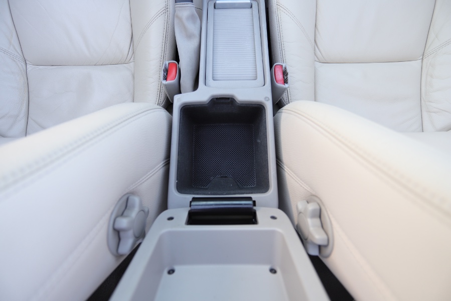 2006 Volvo C70 2.5L Turbo Auto, available for sale in North Salem, New York | Meccanic Shop North Inc. North Salem, New York 2006 Volvo C70 2.5L Turbo Auto, available for sale in North Salem, New York | Meccanic Shop North Inc. North Salem, New York