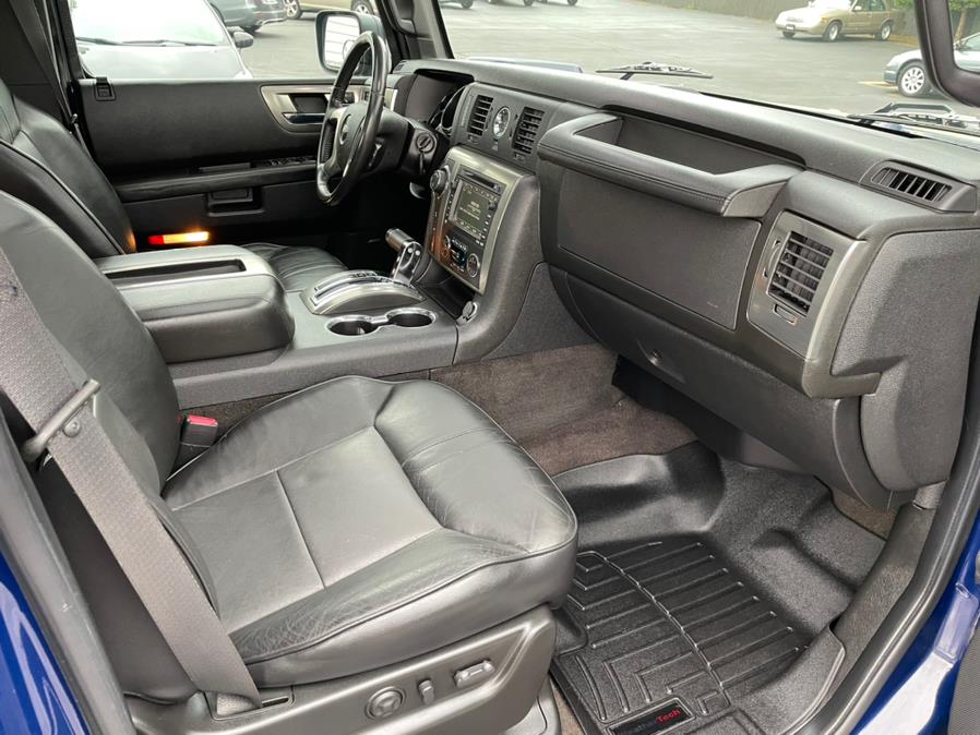 2008 HUMMER H2 4WD 4dr SUT Luxury, available for sale in Milford, Connecticut | Chip's Auto Sales Inc. Milford, Connecticut 2008 HUMMER H2 4WD 4dr SUT Luxury, available for sale in Milford, Connecticut | Chip's Auto Sales Inc. Milford, Connecticut