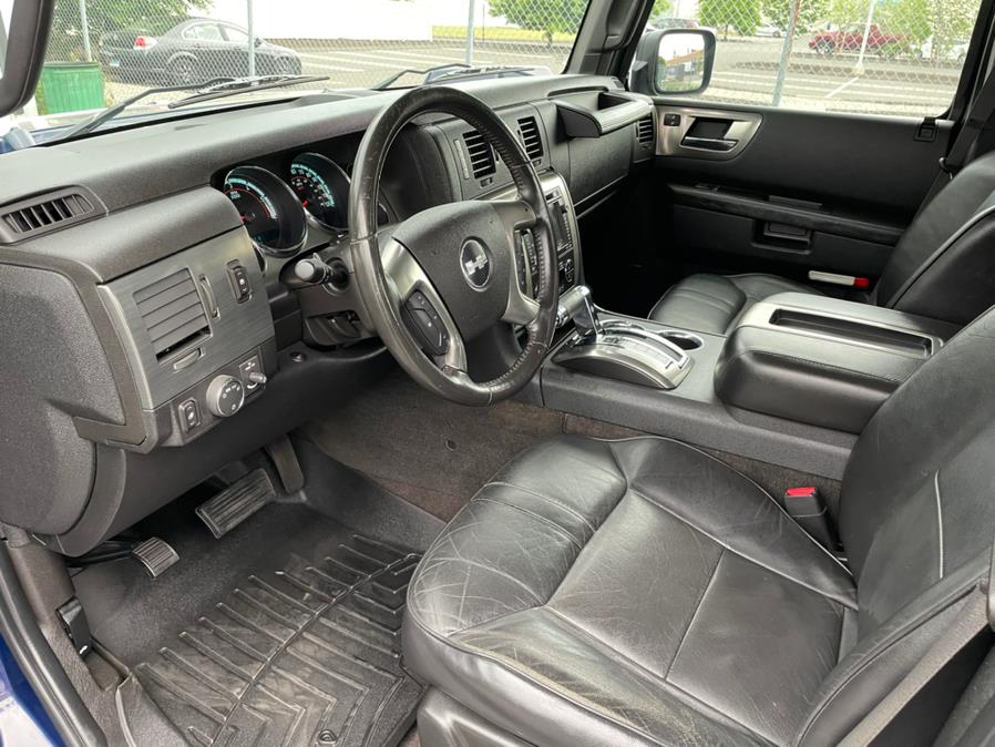 2008 HUMMER H2 4WD 4dr SUT Luxury, available for sale in Milford, Connecticut | Chip's Auto Sales Inc. Milford, Connecticut 2008 HUMMER H2 4WD 4dr SUT Luxury, available for sale in Milford, Connecticut | Chip's Auto Sales Inc. Milford, Connecticut