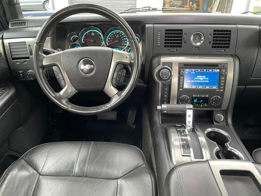 2008 HUMMER H2 4WD 4dr SUT Luxury, available for sale in Milford, Connecticut | Chip's Auto Sales Inc. Milford, Connecticut 2008 HUMMER H2 4WD 4dr SUT Luxury, available for sale in Milford, Connecticut | Chip's Auto Sales Inc. Milford, Connecticut
