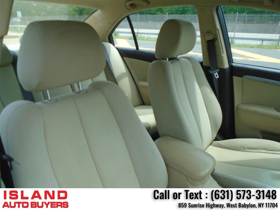 Used Hyundai Sonata GLS 4dr Sedan 5A 2010 | Island Auto Buyers. West Babylon, New York Used Hyundai Sonata GLS 4dr Sedan 5A 2010 | Island Auto Buyers. West Babylon, New York