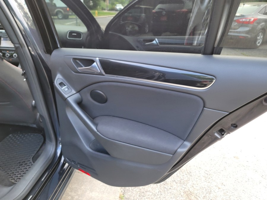 Used Volkswagen GTI 4dr HB DSG PZEV 2010 | House of Cars. Watertown, Connecticut Used Volkswagen GTI 4dr HB DSG PZEV 2010 | House of Cars. Watertown, Connecticut