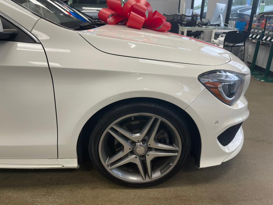 Used Mercedes-Benz CLA-Class 4dr Sdn CLA 250 4MATIC 2015 | 5 Towns Drive. Inwood, New York Used Mercedes-Benz CLA-Class 4dr Sdn CLA 250 4MATIC 2015 | 5 Towns Drive. Inwood, New York