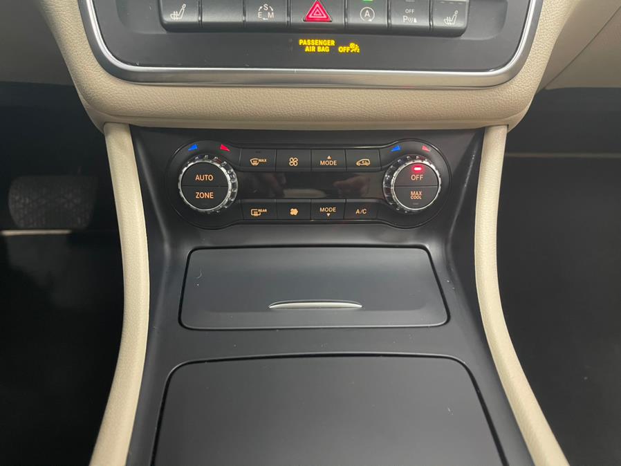 Used Mercedes-Benz CLA-Class 4dr Sdn CLA 250 4MATIC 2015 | 5 Towns Drive. Inwood, New York Used Mercedes-Benz CLA-Class 4dr Sdn CLA 250 4MATIC 2015 | 5 Towns Drive. Inwood, New York