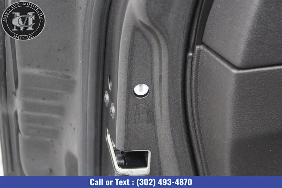 Used Ford Escape SE 4WD 2017 | Morsi Automotive Corp. New Castle, Delaware Used Ford Escape SE 4WD 2017 | Morsi Automotive Corp. New Castle, Delaware