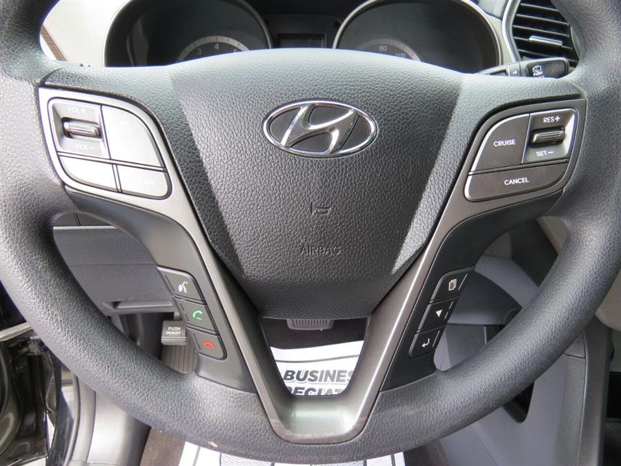 Used Hyundai Santa Fe SE AWD 4dr SUV 2017 | Lake City Exports Inc. Auburn, Maine Used Hyundai Santa Fe SE AWD 4dr SUV 2017 | Lake City Exports Inc. Auburn, Maine