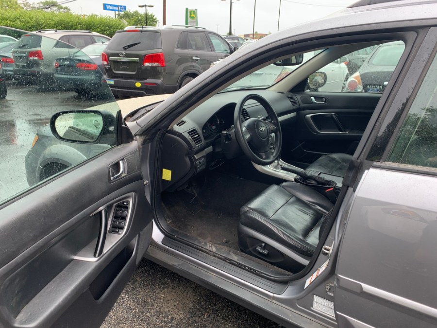 Used Subaru Outback 4dr H4 Auto 2.5i PZEV 2008 | J & A Auto Center. Raynham, Massachusetts Used Subaru Outback 4dr H4 Auto 2.5i PZEV 2008 | J & A Auto Center. Raynham, Massachusetts