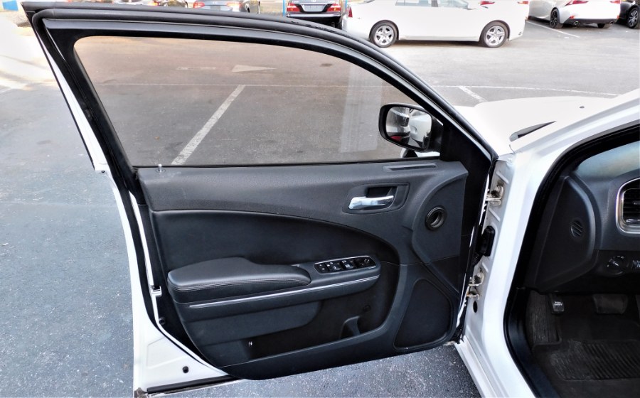 2013 Dodge Charger 4dr Sdn SE RWD, available for sale in Winter Park, Florida | Rahib Motors. Winter Park, Florida 2013 Dodge Charger 4dr Sdn SE RWD, available for sale in Winter Park, Florida | Rahib Motors. Winter Park, Florida
