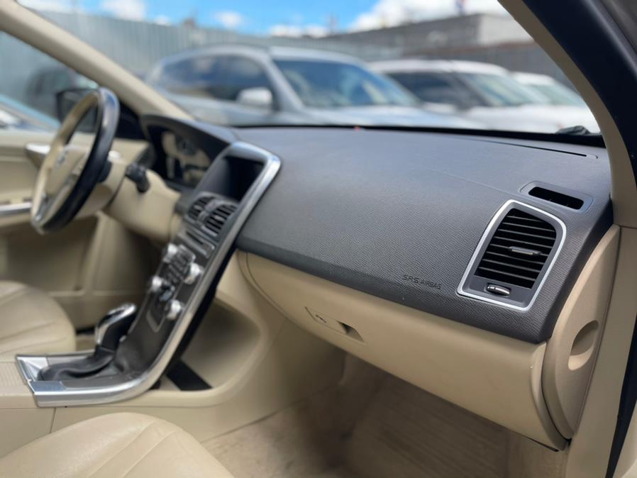 Used Volvo XC60 2015.5 AWD 4dr T5 2015 | NYC Automart Inc. Brooklyn, New York Used Volvo XC60 2015.5 AWD 4dr T5 2015 | NYC Automart Inc. Brooklyn, New York