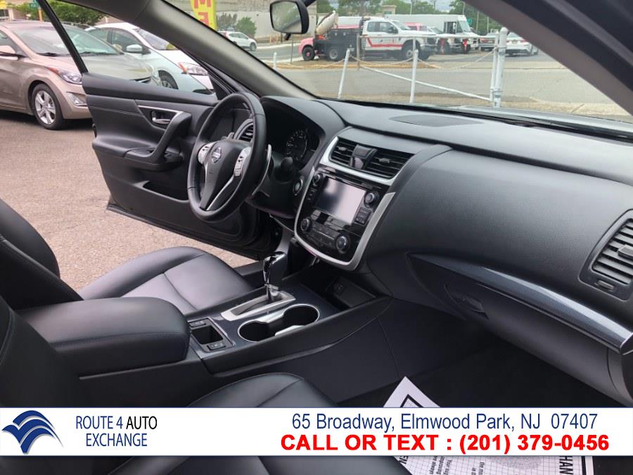 Used Nissan Altima 2.5 SR Sedan 2018 | Route 4 Auto Exchange. Elmwood Park, New Jersey Used Nissan Altima 2.5 SR Sedan 2018 | Route 4 Auto Exchange. Elmwood Park, New Jersey
