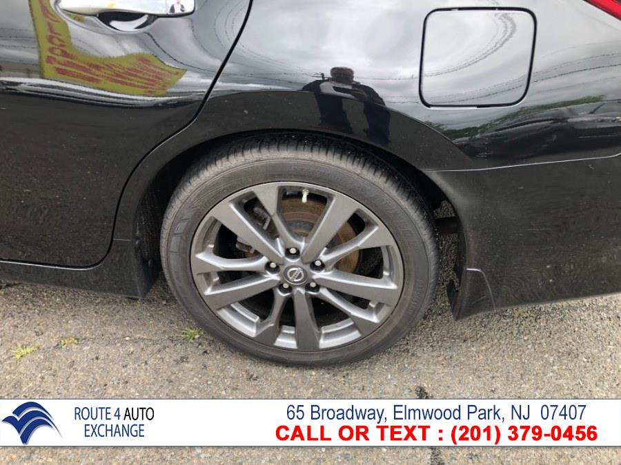 Used Nissan Altima 2.5 SR Sedan 2018 | Route 4 Auto Exchange. Elmwood Park, New Jersey Used Nissan Altima 2.5 SR Sedan 2018 | Route 4 Auto Exchange. Elmwood Park, New Jersey
