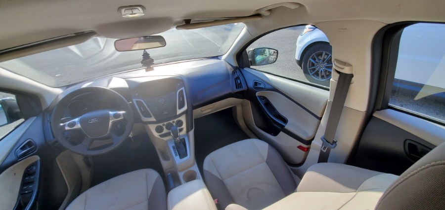 Used Ford Focus 4dr Sdn SE 2012 | Rubber Bros Auto World. Brooklyn, New York Used Ford Focus 4dr Sdn SE 2012 | Rubber Bros Auto World. Brooklyn, New York