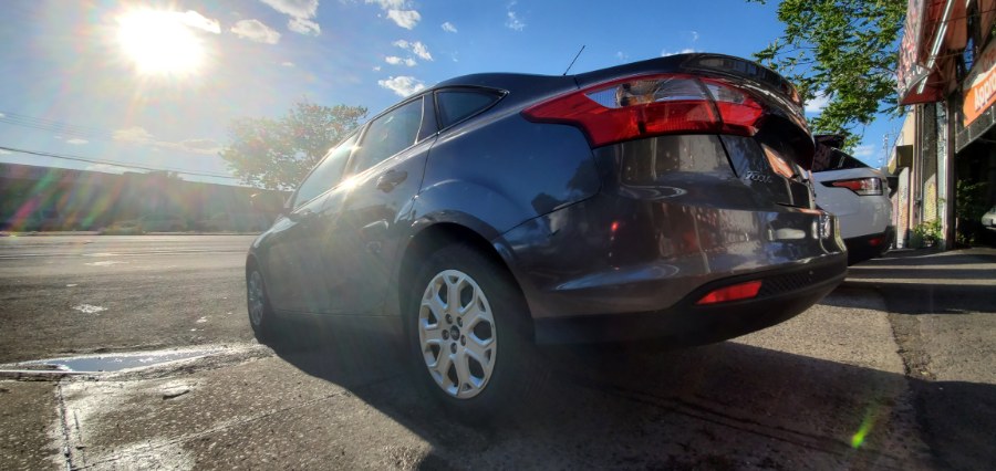 Used Ford Focus 4dr Sdn SE 2012 | Rubber Bros Auto World. Brooklyn, New York Used Ford Focus 4dr Sdn SE 2012 | Rubber Bros Auto World. Brooklyn, New York