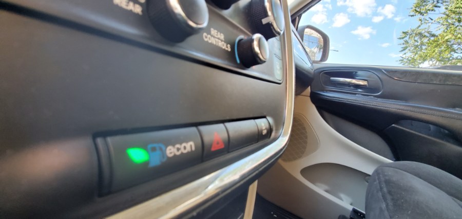 Used Dodge Grand Caravan 4dr Wgn SE 2012 | Rubber Bros Auto World. Brooklyn, New York Used Dodge Grand Caravan 4dr Wgn SE 2012 | Rubber Bros Auto World. Brooklyn, New York