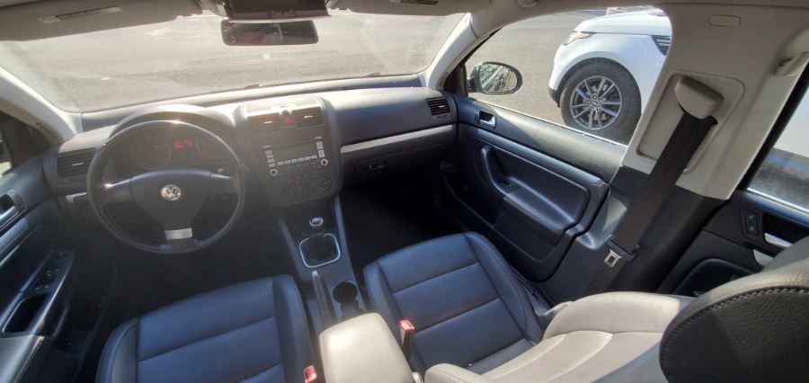 Used Volkswagen Jetta Sedan 4dr Auto SE 2008 | Rubber Bros Auto World. Brooklyn, New York Used Volkswagen Jetta Sedan 4dr Auto SE 2008 | Rubber Bros Auto World. Brooklyn, New York