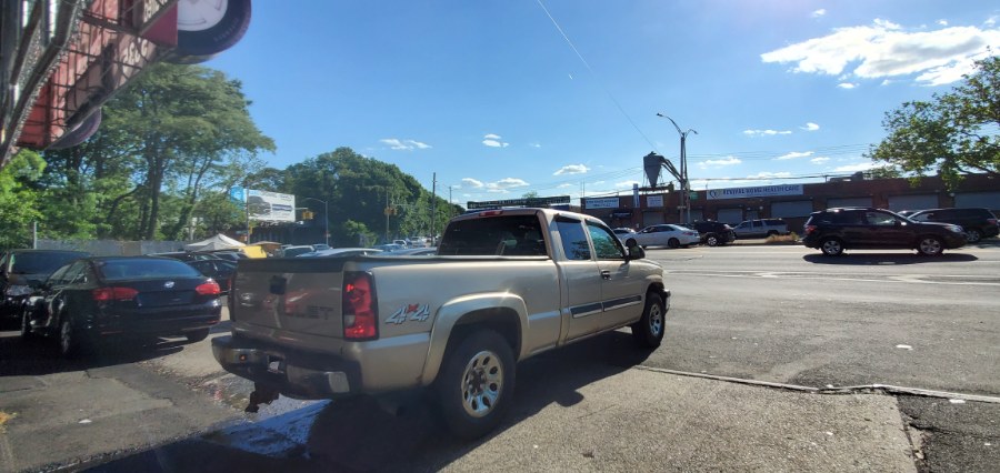 Used Chevrolet Silverado 1500 Classic 4WD Ext Cab 143.5" LS 2007 | Rubber Bros Auto World. Brooklyn, New York Used Chevrolet Silverado 1500 Classic 4WD Ext Cab 143.5" LS 2007 | Rubber Bros Auto World. Brooklyn, New York