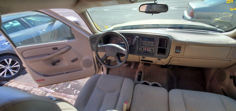 Used Chevrolet Silverado 1500 Classic 4WD Ext Cab 143.5" LS 2007 | Rubber Bros Auto World. Brooklyn, New York Used Chevrolet Silverado 1500 Classic 4WD Ext Cab 143.5" LS 2007 | Rubber Bros Auto World. Brooklyn, New York