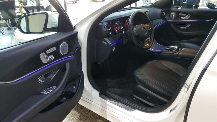 Used Mercedes-Benz E-Class E 300 RWD Sedan 2018 | Dream Car Gallery. Woodbury, New York Used Mercedes-Benz E-Class E 300 RWD Sedan 2018 | Dream Car Gallery. Woodbury, New York
