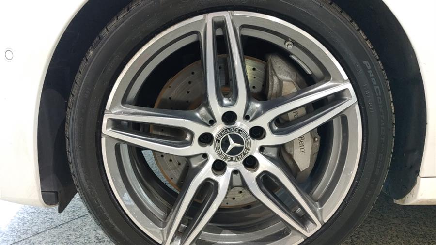 Used Mercedes-Benz E-Class E 300 RWD Sedan 2018 | Dream Car Gallery. Woodbury, New York Used Mercedes-Benz E-Class E 300 RWD Sedan 2018 | Dream Car Gallery. Woodbury, New York
