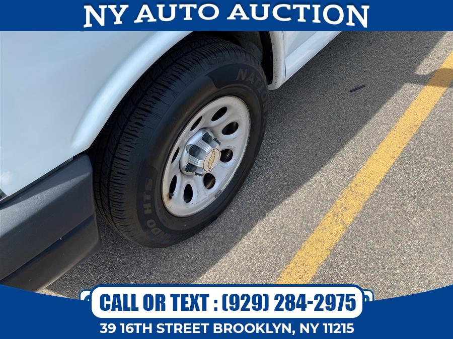 Used Chevrolet Express Cargo Van RWD 1500 135" 2014 | NY Auto Auction. Brooklyn, New York Used Chevrolet Express Cargo Van RWD 1500 135" 2014 | NY Auto Auction. Brooklyn, New York
