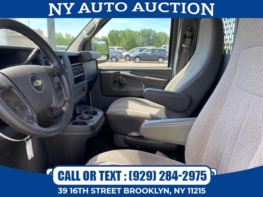 Used Chevrolet Express Cargo Van RWD 1500 135" 2014 | NY Auto Auction. Brooklyn, New York Used Chevrolet Express Cargo Van RWD 1500 135" 2014 | NY Auto Auction. Brooklyn, New York