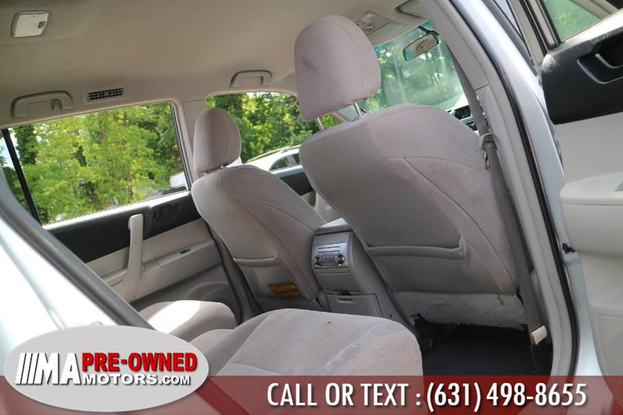 2012 Toyota Highlander 4WD 4dr V6 (Natl), available for sale in Huntington Station, New York | M & A Motors. Huntington Station, New York 2012 Toyota Highlander 4WD 4dr V6 (Natl), available for sale in Huntington Station, New York | M & A Motors. Huntington Station, New York