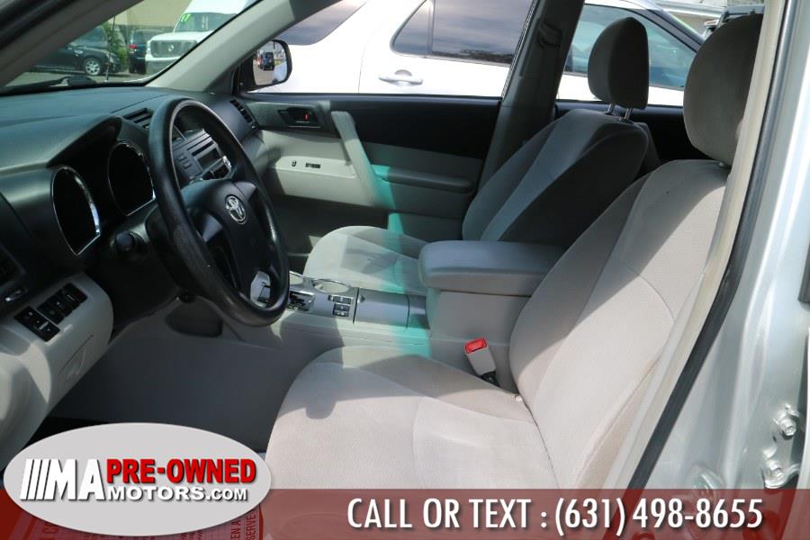 2012 Toyota Highlander 4WD 4dr V6 (Natl), available for sale in Huntington Station, New York | M & A Motors. Huntington Station, New York 2012 Toyota Highlander 4WD 4dr V6 (Natl), available for sale in Huntington Station, New York | M & A Motors. Huntington Station, New York