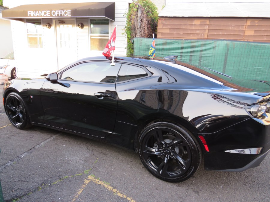 Used Chevrolet Camaro 2dr Cpe 1LT RS 2020 | Road Masters II INC. Middle Village, New York Used Chevrolet Camaro 2dr Cpe 1LT RS 2020 | Road Masters II INC. Middle Village, New York