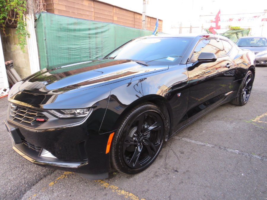 Used Chevrolet Camaro 2dr Cpe 1LT RS 2020 | Road Masters II INC. Middle Village, New York Used Chevrolet Camaro 2dr Cpe 1LT RS 2020 | Road Masters II INC. Middle Village, New York