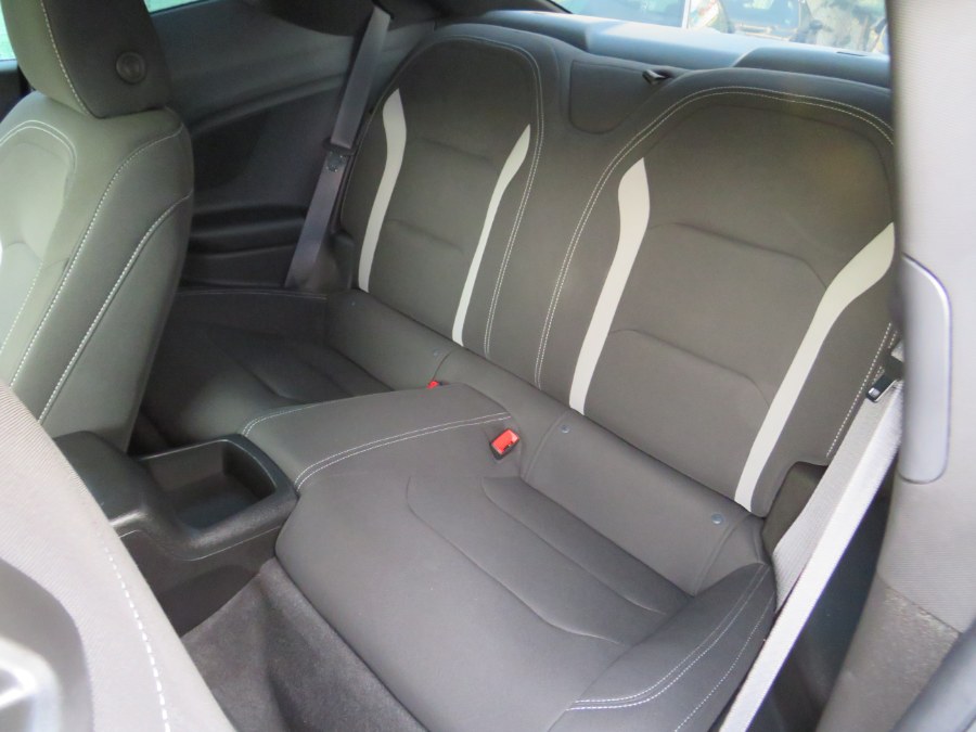 Used Chevrolet Camaro 2dr Cpe 1LT RS 2020 | Road Masters II INC. Middle Village, New York Used Chevrolet Camaro 2dr Cpe 1LT RS 2020 | Road Masters II INC. Middle Village, New York