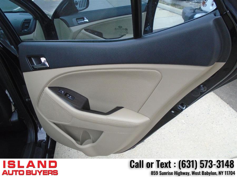 Used Kia Optima EX Turbo 4dr Sedan 2011 | Island Auto Buyers. West Babylon, New York Used Kia Optima EX Turbo 4dr Sedan 2011 | Island Auto Buyers. West Babylon, New York
