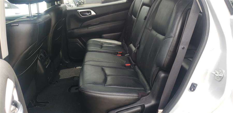 2013 Nissan Pathfinder 2WD 4dr SL, available for sale in Little Ferry, New Jersey | Victoria Preowned Autos Inc. Little Ferry, New Jersey 2013 Nissan Pathfinder 2WD 4dr SL, available for sale in Little Ferry, New Jersey | Victoria Preowned Autos Inc. Little Ferry, New Jersey