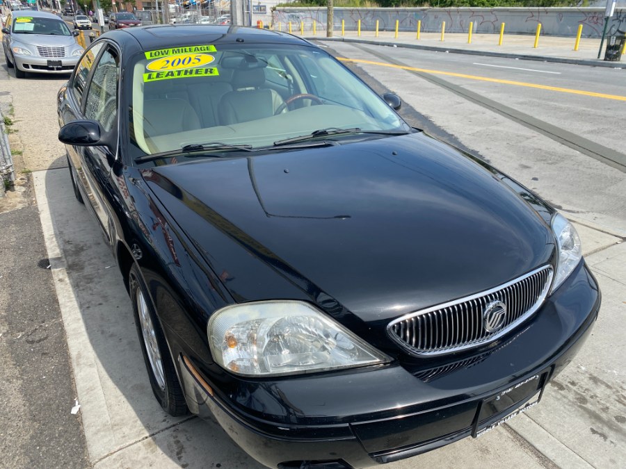2005 Mercury Sable 4dr Sdn LS, available for sale in Middle Village, New York | Middle Village Motors . Middle Village, New York 2005 Mercury Sable 4dr Sdn LS, available for sale in Middle Village, New York | Middle Village Motors . Middle Village, New York