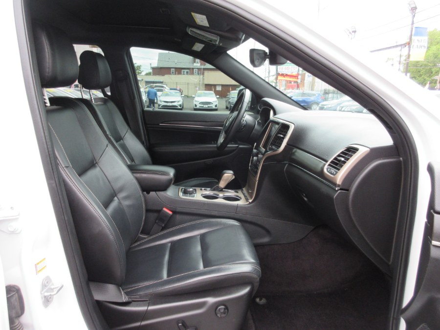 Used Jeep Grand Cherokee Limited 4x4 2017 | Route 27 Auto Mall. Linden, New Jersey Used Jeep Grand Cherokee Limited 4x4 2017 | Route 27 Auto Mall. Linden, New Jersey
