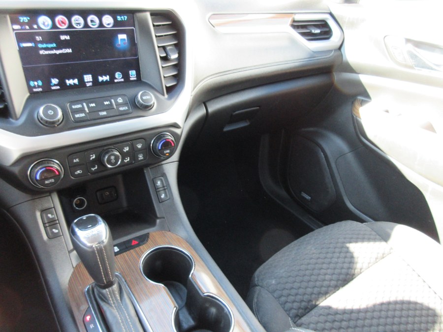 2017 GMC Acadia AWD 4dr SLE w/SLE-2, available for sale in Linden, New Jersey | Route 27 Auto Mall. Linden, New Jersey 2017 GMC Acadia AWD 4dr SLE w/SLE-2, available for sale in Linden, New Jersey | Route 27 Auto Mall. Linden, New Jersey