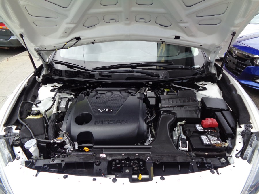 Used Nissan Maxima 3.5L Platinum 2017 | Top Speed Motors LLC. Jamaica, New York Used Nissan Maxima 3.5L Platinum 2017 | Top Speed Motors LLC. Jamaica, New York