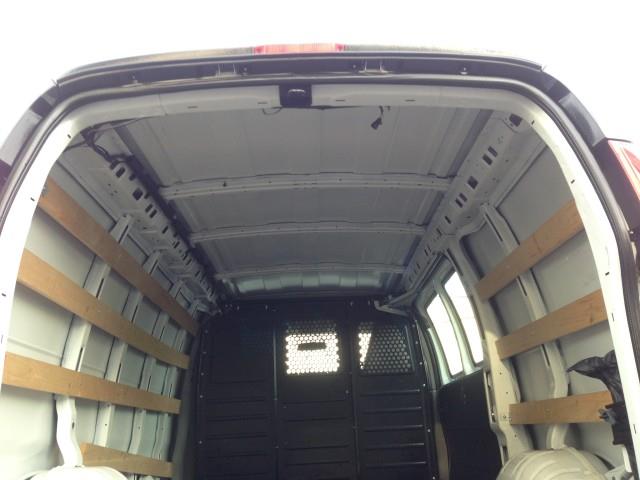 Used GMC Savana Cargo Van 2500 w/ rearCam 2018 | Car Revolution. Maple Shade, New Jersey Used GMC Savana Cargo Van 2500 w/ rearCam 2018 | Car Revolution. Maple Shade, New Jersey
