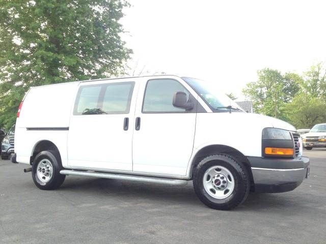 Used GMC Savana Cargo Van 2500 w/ rearCam 2018 | Car Revolution. Maple Shade, New Jersey Used GMC Savana Cargo Van 2500 w/ rearCam 2018 | Car Revolution. Maple Shade, New Jersey
