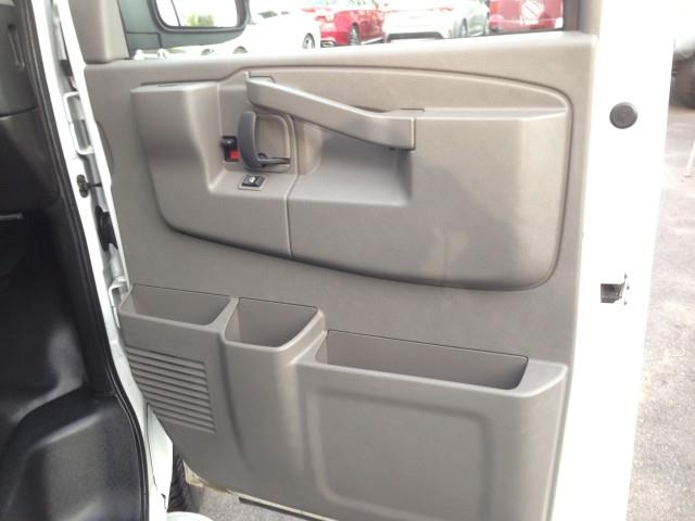 Used GMC Savana Cargo Van 2500 w/ rearCam 2018 | Car Revolution. Maple Shade, New Jersey Used GMC Savana Cargo Van 2500 w/ rearCam 2018 | Car Revolution. Maple Shade, New Jersey
