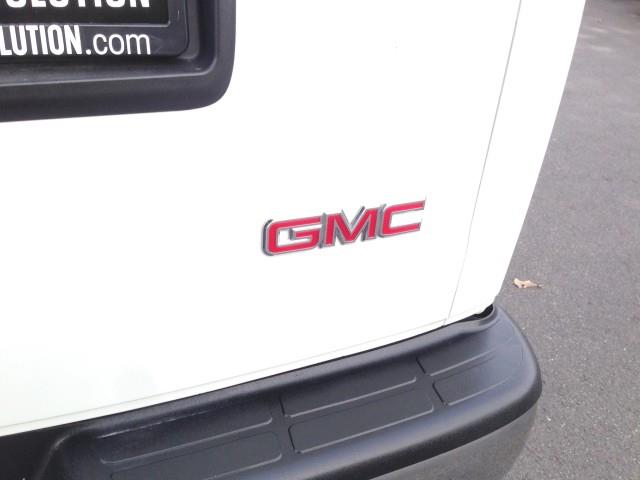 Used GMC Savana Cargo Van 2500 w/ rearCam 2018 | Car Revolution. Maple Shade, New Jersey Used GMC Savana Cargo Van 2500 w/ rearCam 2018 | Car Revolution. Maple Shade, New Jersey