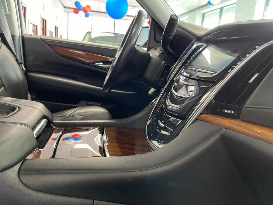 2015 Cadillac Escalade 4WD 4dr Premium, available for sale in Inwood, New York | 5 Towns Drive. Inwood, New York 2015 Cadillac Escalade 4WD 4dr Premium, available for sale in Inwood, New York | 5 Towns Drive. Inwood, New York