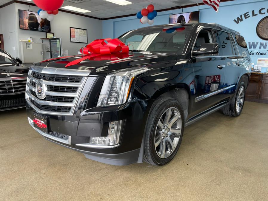 2015 Cadillac Escalade 4WD 4dr Premium, available for sale in Inwood, New York | 5 Towns Drive. Inwood, New York 2015 Cadillac Escalade 4WD 4dr Premium, available for sale in Inwood, New York | 5 Towns Drive. Inwood, New York