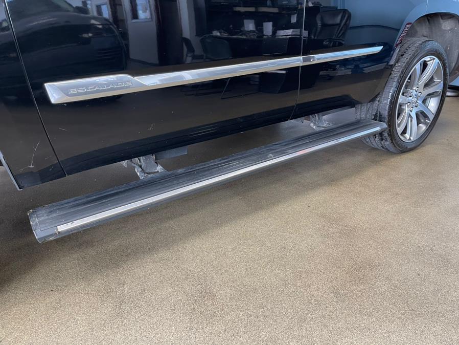 2015 Cadillac Escalade 4WD 4dr Premium, available for sale in Inwood, New York | 5 Towns Drive. Inwood, New York 2015 Cadillac Escalade 4WD 4dr Premium, available for sale in Inwood, New York | 5 Towns Drive. Inwood, New York
