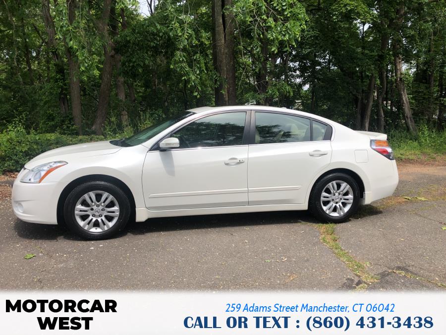 2011 Nissan Altima 4dr Sdn I4 CVT 2.5 SL, available for sale in Manchester, Connecticut | Motorcar West. Manchester, Connecticut