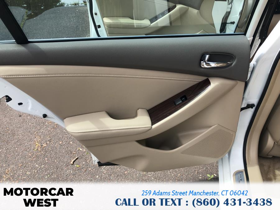 Used Nissan Altima 4dr Sdn I4 CVT 2.5 SL 2011 | Motorcar West. Manchester, Connecticut Used Nissan Altima 4dr Sdn I4 CVT 2.5 SL 2011 | Motorcar West. Manchester, Connecticut