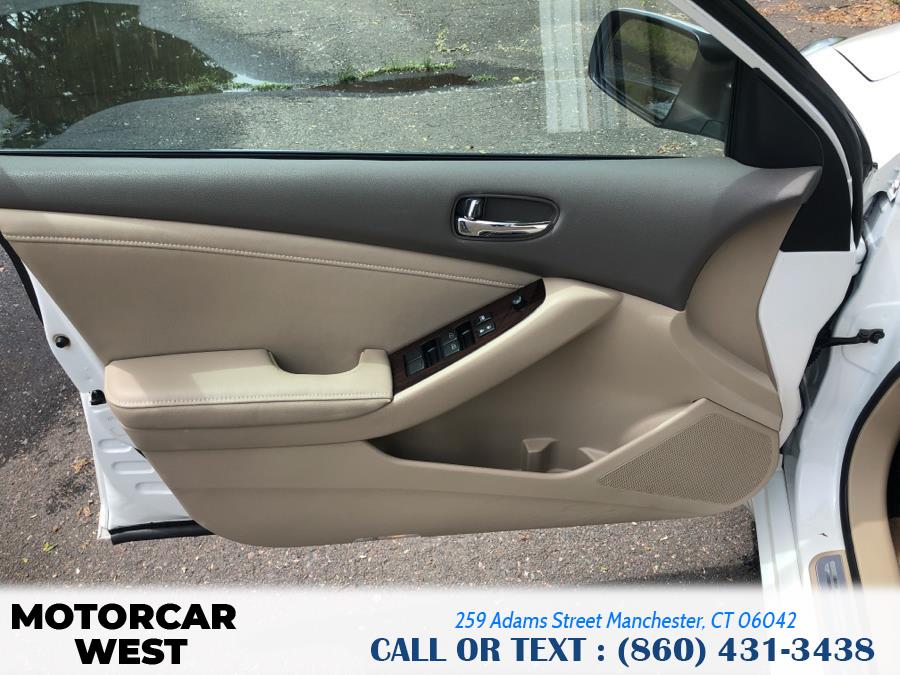 Used Nissan Altima 4dr Sdn I4 CVT 2.5 SL 2011 | Motorcar West. Manchester, Connecticut Used Nissan Altima 4dr Sdn I4 CVT 2.5 SL 2011 | Motorcar West. Manchester, Connecticut