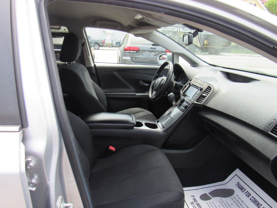 Used Toyota Venza LE 2015 | Hilario's Auto Sales Inc.. Worcester, Massachusetts Used Toyota Venza LE 2015 | Hilario's Auto Sales Inc.. Worcester, Massachusetts