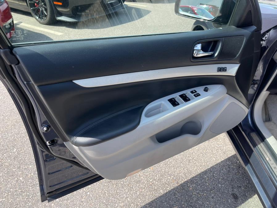 2008 Infiniti G35 Sedan 4dr x AWD, available for sale in South Windsor, Connecticut | Mike And Tony Auto Sales, Inc. South Windsor, Connecticut 2008 Infiniti G35 Sedan 4dr x AWD, available for sale in South Windsor, Connecticut | Mike And Tony Auto Sales, Inc. South Windsor, Connecticut